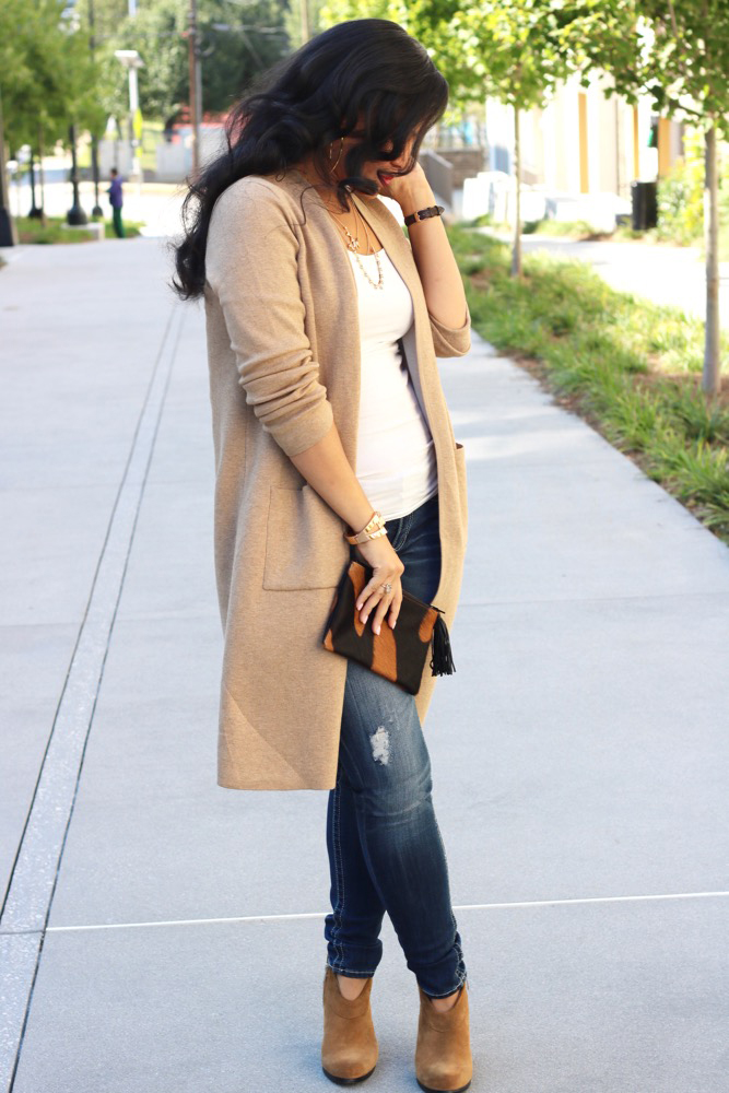 Long Cardigans Make it Easy to Transition into Fall
